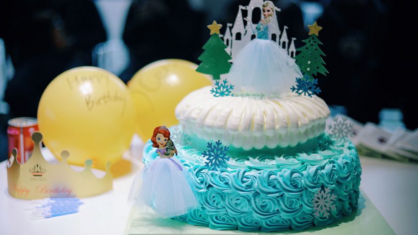 Hình ảnh bánh sinh nhật công chúa Disney cho bé yêu