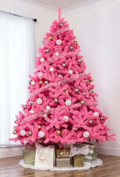 Hình ảnh cây thông Noel màu hồng cực độc