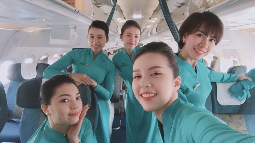 Hình ảnh nụ cười yêu nghề của các nữ tiếp viên hàng không