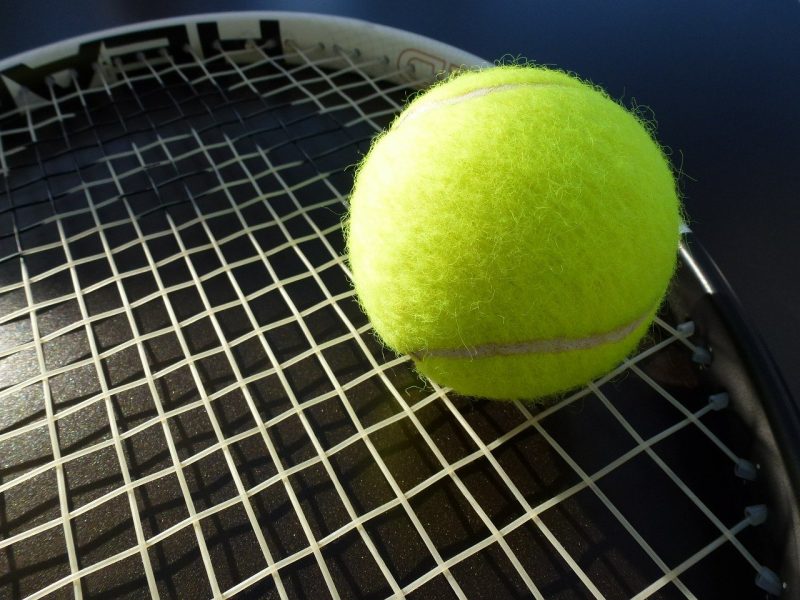 Hình ảnh quả bóng tennis ấn tượng