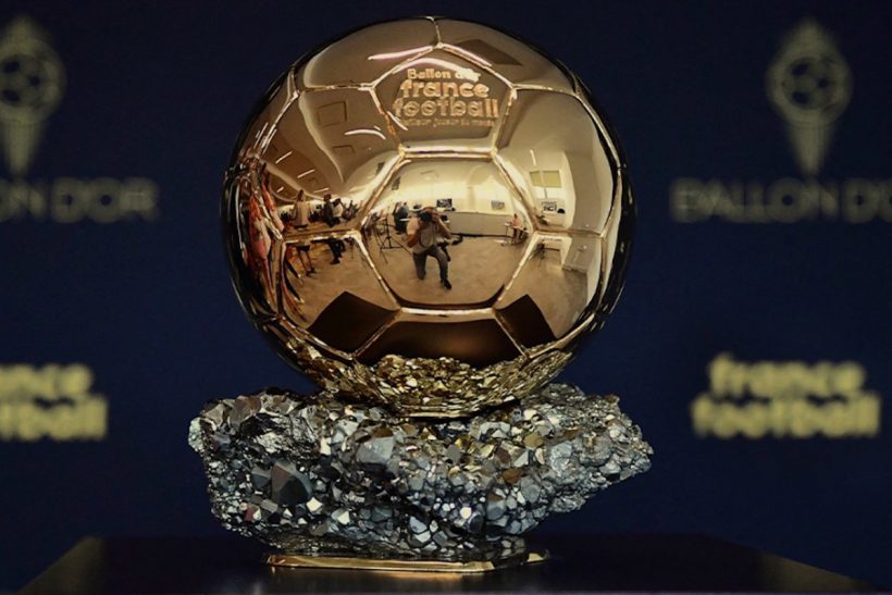 Hình ảnh quả bóng vàng FIFA danh giá
