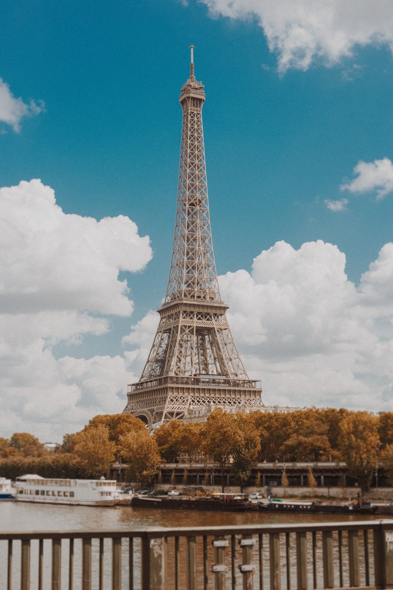 Hình nền Tải Xuống Hình ảnh Tháp Eiffel Pháp Thế Giới Du Lịch Thế Giới Vẻ  đẹp Du Lịch Background Vector để tải xuống miễn phí  Pngtree