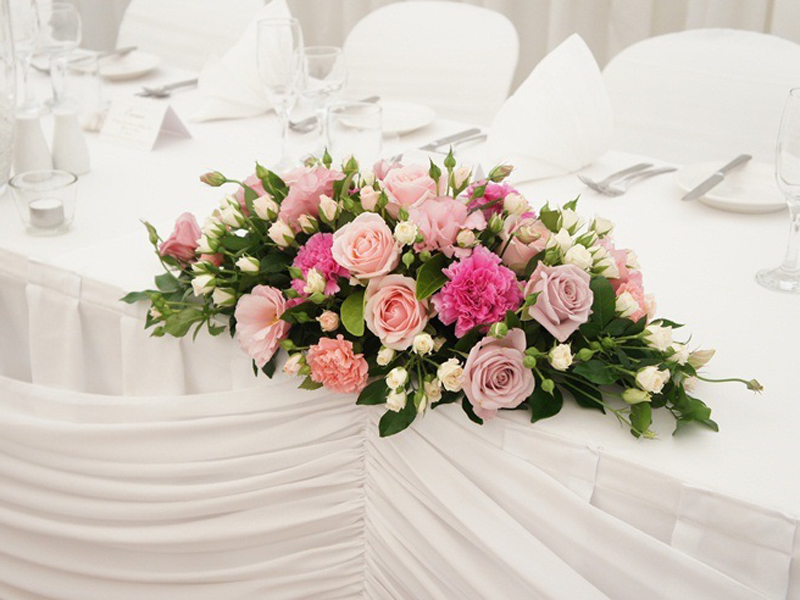 Mẫu hoa để bàn đám cưới tuyệt đẹp