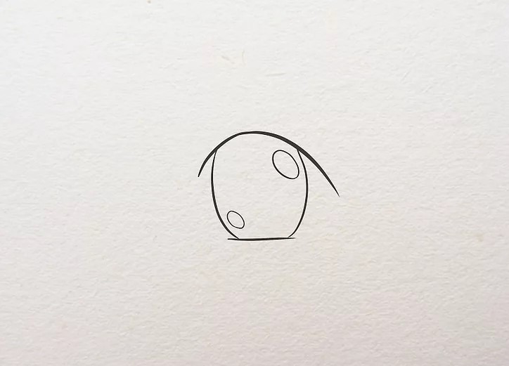 Vẽ một vòng tròn nhỏ hơn ở phía bên kia và dưới đáy hình oval