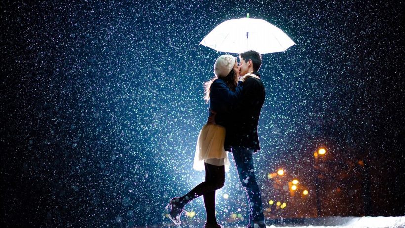 hình ảnh tình yêu đẹp dưới mưa